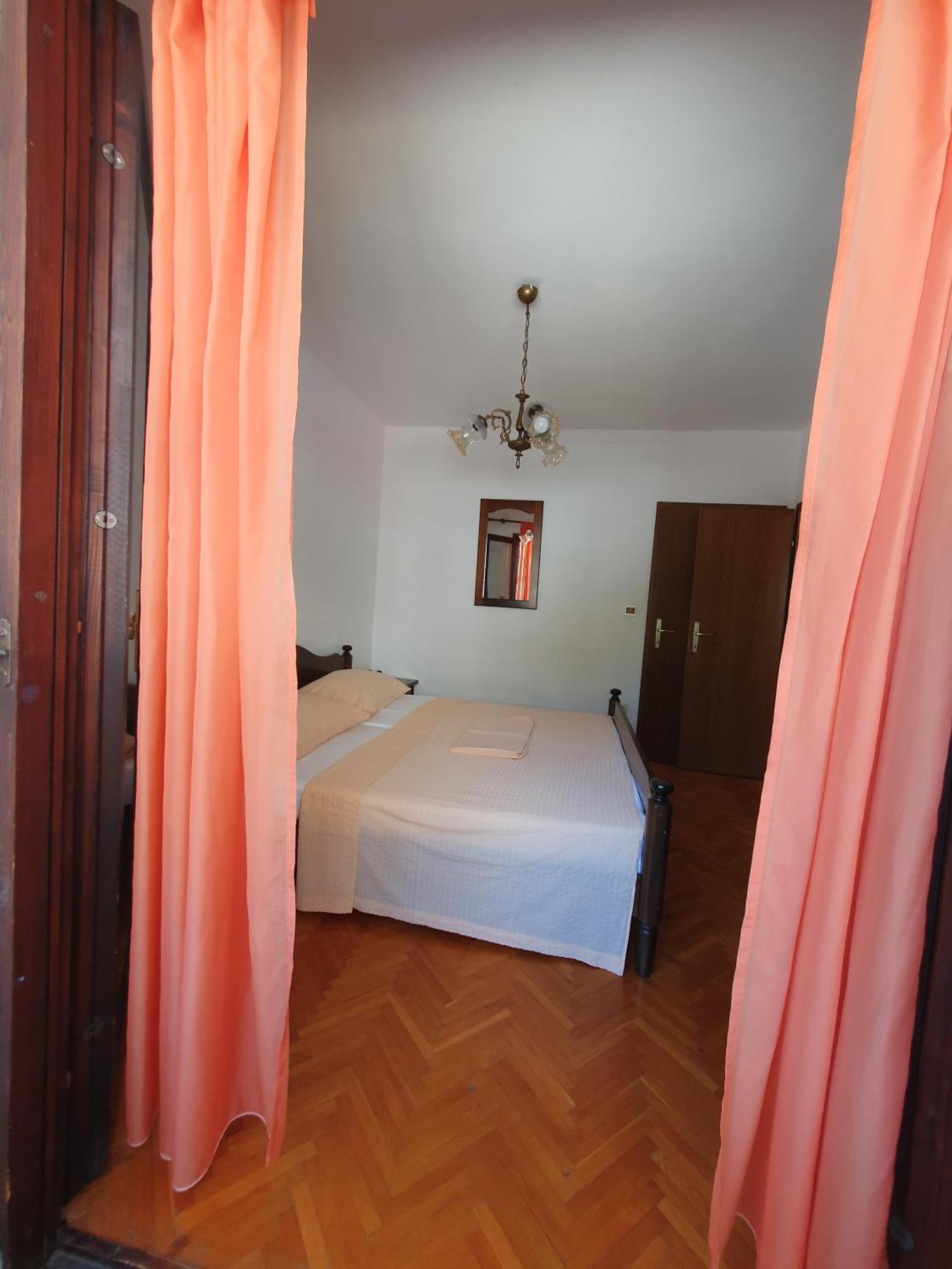 Apartmani Miljak أوميس المظهر الخارجي الصورة