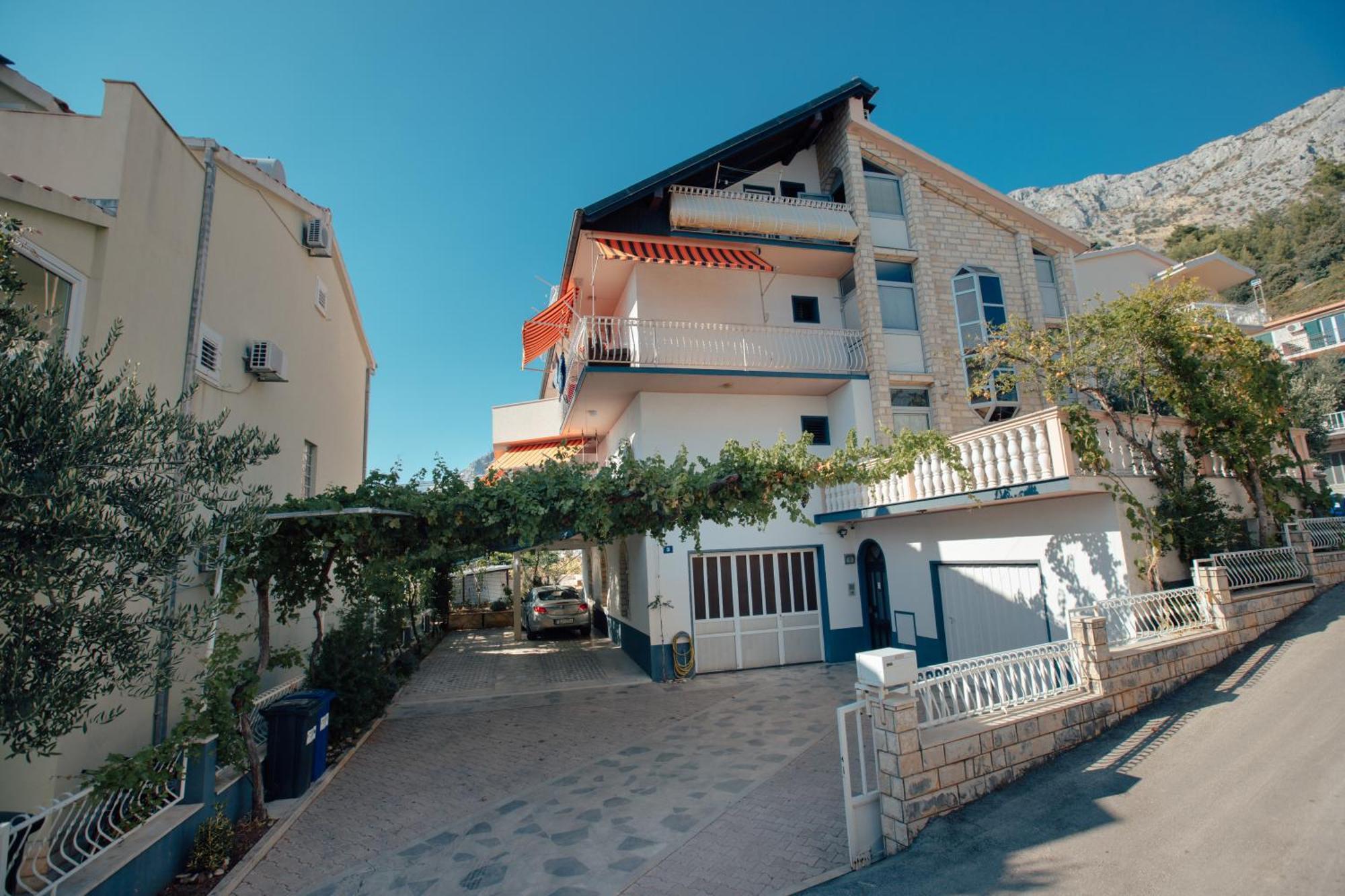 Apartmani Miljak أوميس المظهر الخارجي الصورة