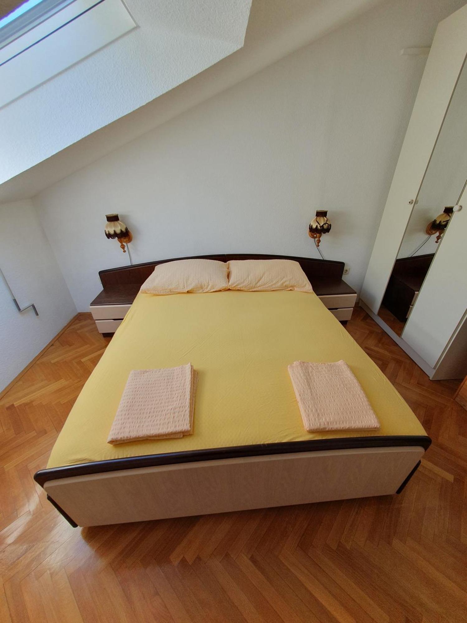 Apartmani Miljak أوميس الغرفة الصورة